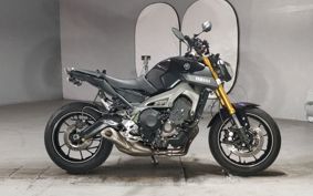 YAMAHA MT-09 RN34J
