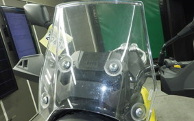 SUZUKI Vｽﾄﾛｰﾑ250A 2021