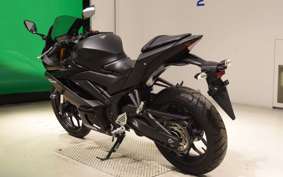 YAMAHA YZF-R25 A