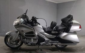 HONDA GL 1800 GOLD WING SC68