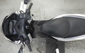 YAMAHA TRICITY 125 2018 SE82J