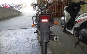 YAMAHA YBR125 2001