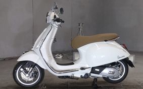 VESPA  VESPA  PRIMA  BEIGE RA125 ..