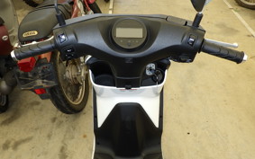HONDA EM1 e: EF16