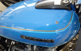 SUZUKI GS750 GS750D