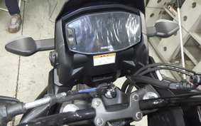 SUZUKI Vｽﾄﾛｰﾑ250SX EL11L