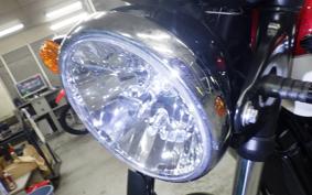 TRIUMPH BONNEVILLE T100 2023