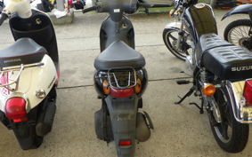 SUZUKI LET's 4 CA45A