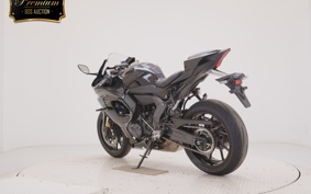 YAMAHA YZF-R7 2025