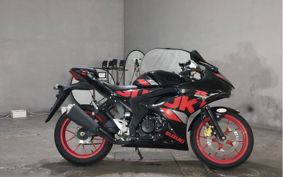 SUZUKI GSX-R125 DL33B