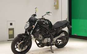 SUZUKI ｸﾞﾗﾃﾞｨｳｽ650A 2013