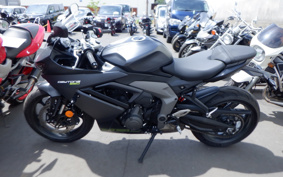 TRIUMPH DAYTONA 660 2024 LGL23U