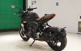 TRIUMPH TRIDENT 660 2023