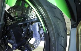 KAWASAKI ZX-25R 2026 ZX250E