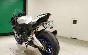 YAMAHA YZF-R1 M 2015