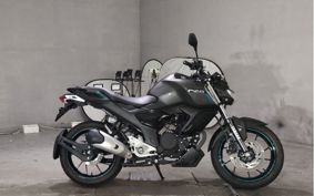 YAMAHA FZS25 RG66