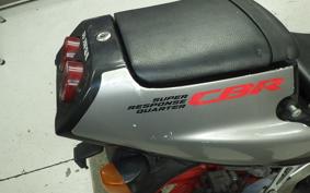HONDA CBR250RR MC22