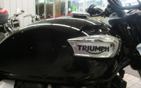 TRIUMPH BONNEVILLE T100 2023 DAD70G