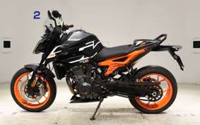 KTM 890 DUKE GP 2023