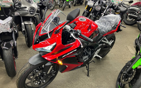 HONDA CBR650R 2025 RH03