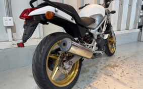 HONDA VTR 250 MC33
