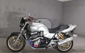 HONDA CB1300SF SUPER FOUR SC40