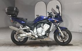 YAMAHA FZS1000 FAZER 2003 RN06