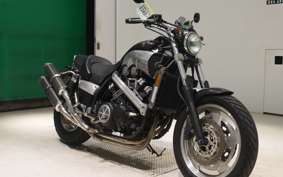 YAMAHA VMAX 2004