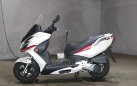 KYMCO  KYMCO G-DINK250I ..