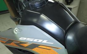 HONDA CRF250L 1985 MD47