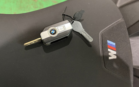 BMW M1000R 2023 0E81