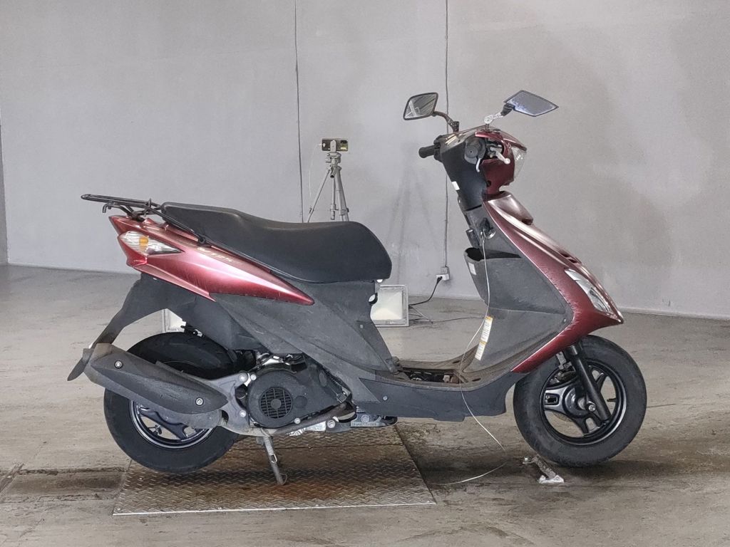 Фото Suzuki ADDRESS V125 с японского аукциона