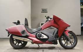 HONDA NM4 VULTUS -02 2015 RC82