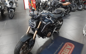 HONDA CB650R 2023 RH03