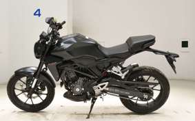 HONDA CB250RA 2017 MC52