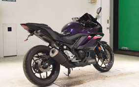YAMAHA YZF-R25 A 2021 RG74J