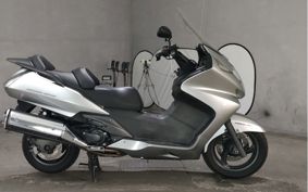 HONDA SILVERWING 400 NF01