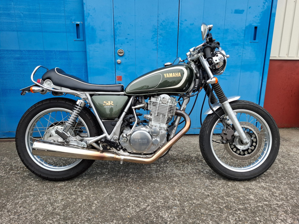 Фото Yamaha SR400 2013 с японского аукциона