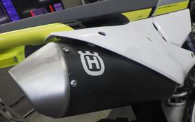 HUSQVARNA FC450