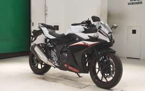 SUZUKI GSX250RA