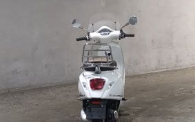 VESPA PRIMA BEIGE RA150 M82414