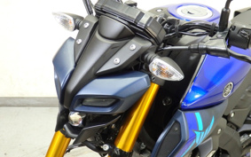 YAMAHA MT-125