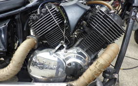YAMAHA DRAGSTAR 1100 1999