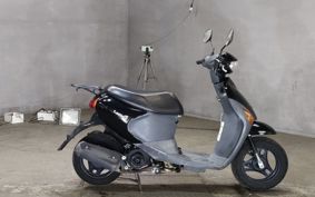 SUZUKI LETS4 CA45A