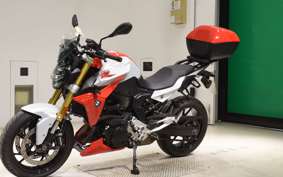 BMW F900R 2020