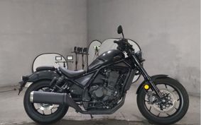 HONDA  REBEL 1100 SC83