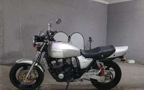 SUZUKI GSX400 2000 GK79A