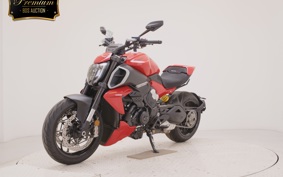 DUCATI DIAVEL V4 2025