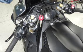 YAMAHA YZF-R1 2018