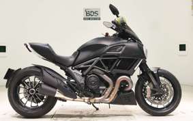 DUCATI DIAVEL 2014